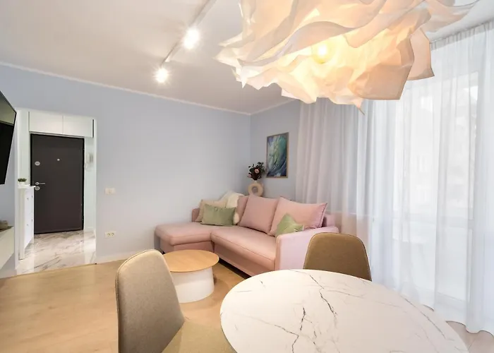 Candy Land Downtown Apartment